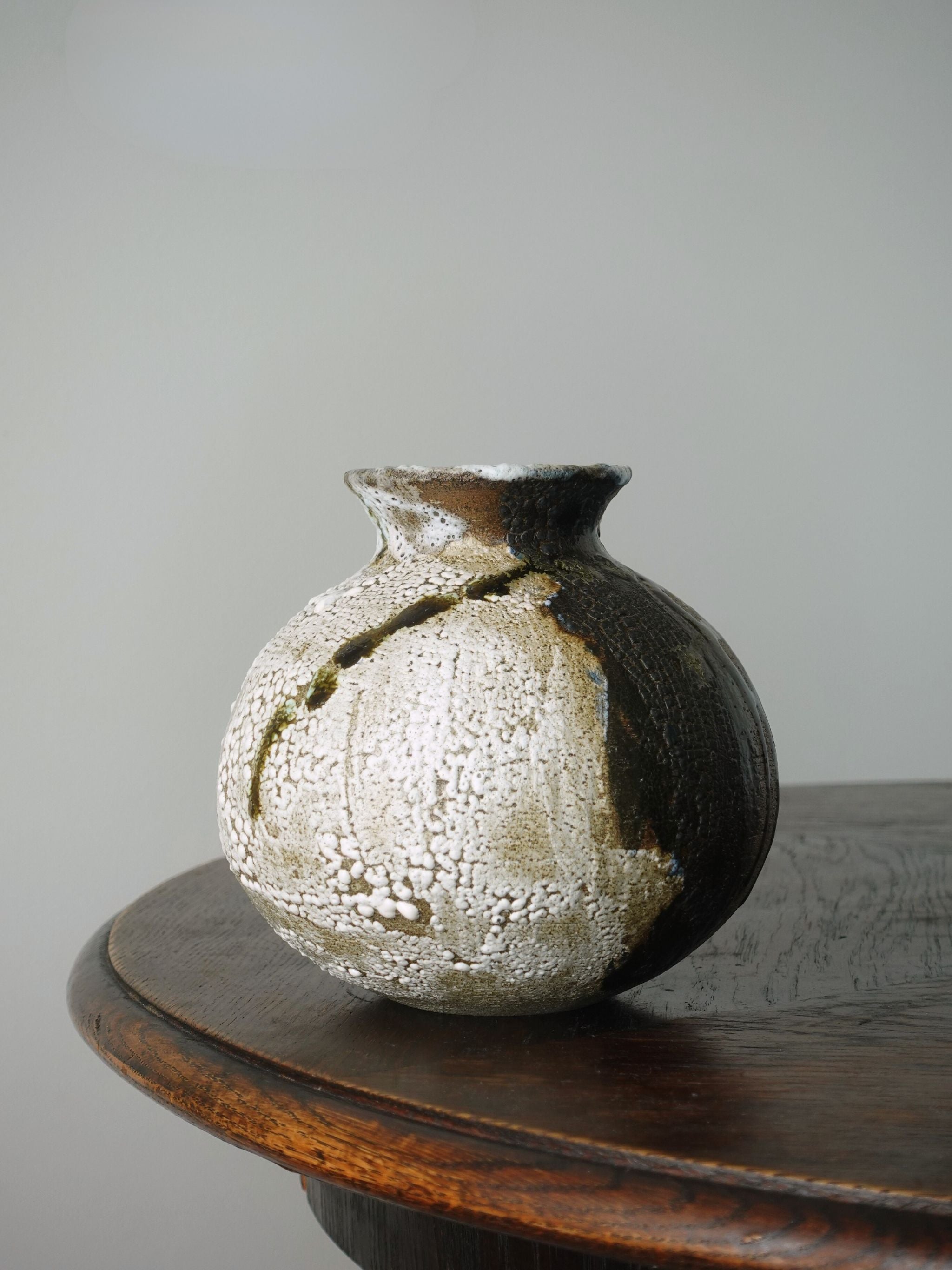 Vase "Living Surface"